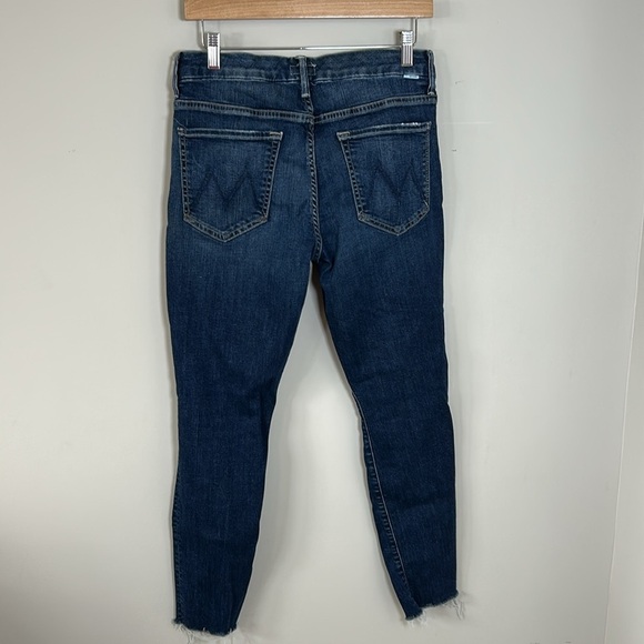 MOTHER High Waisted Looker Jean Ankle Fray Close to the Edge Sz 30 - Picture 7 of 16